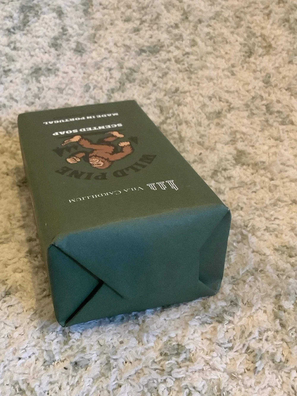 Vila Cardillium Bigfoot Forest themed Wild Pine Scented Soap NWT large 10.50 oz